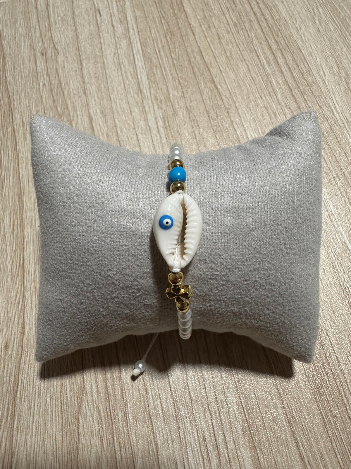 Evil Eye shell bracelet