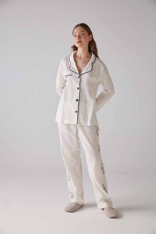 Weißes langes Pyjama-Set mit Clef-Muster – 100 % Bio-Baumwolle