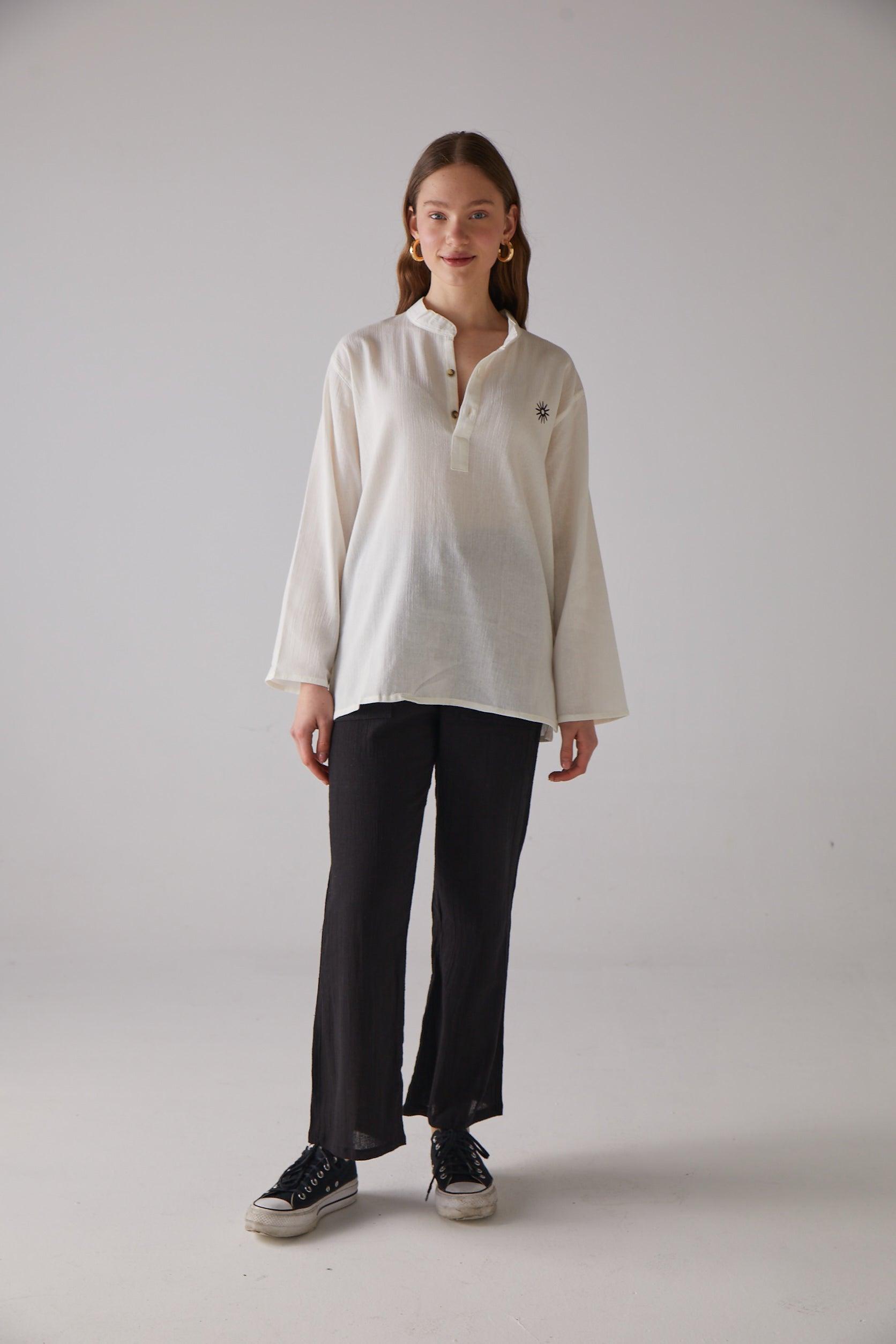 Long-Sleeve Beige Shirt with Loop Design - 100% Organic Cotton - trendynow