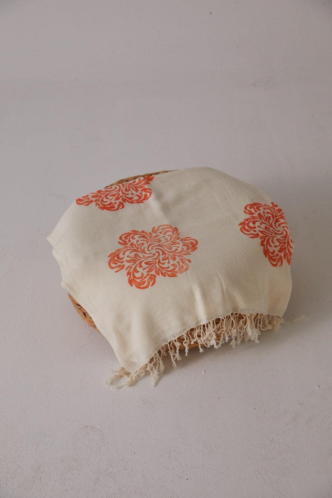 Orange floral woodcut print Pareo ( 95cm*190cm) - 100% Organic Cotton in natural beige - trendynow