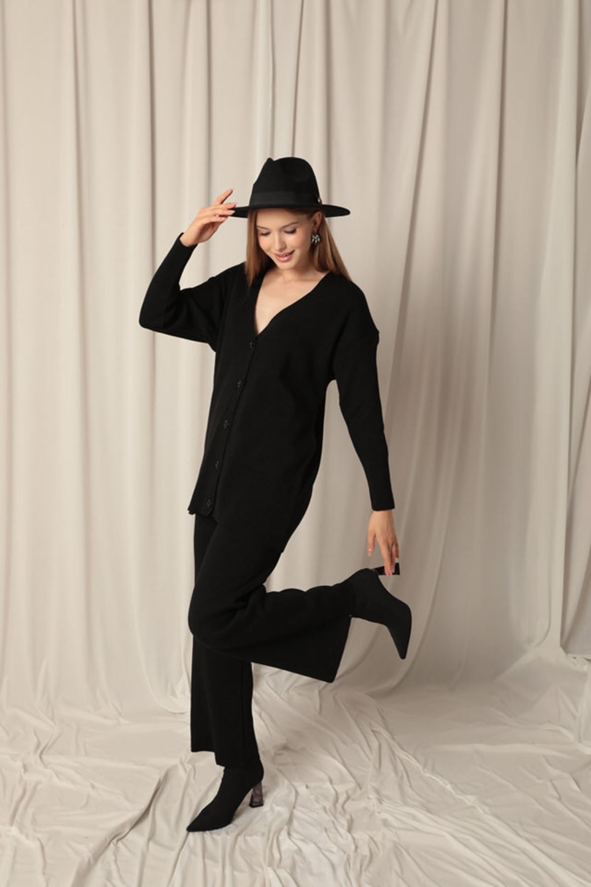 Knitted Fabric Ribbed Women's Black Suit - trendynow