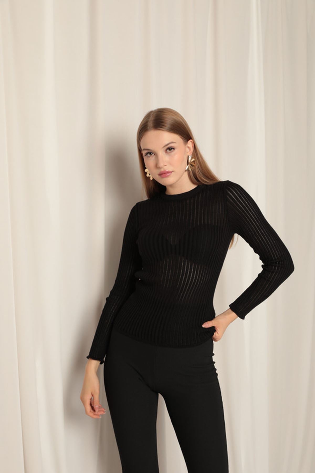 Knitwear Fabric Crew Neck Women's Black Blouse - trendynow