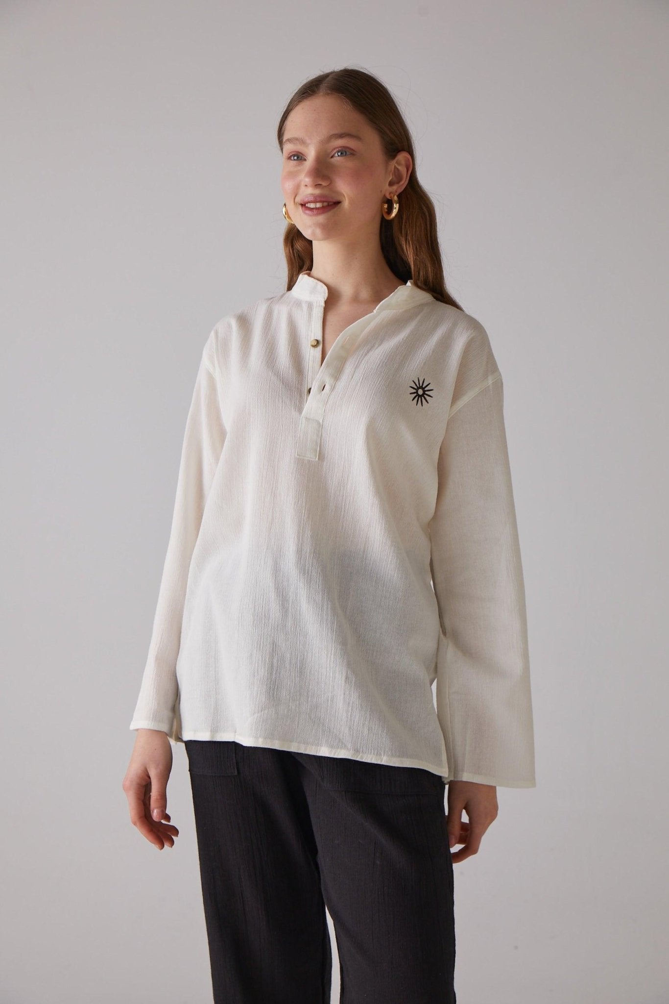 Long - Sleeve Beige Shirt with Loop Design - 100% Organic Cotton - trendynow