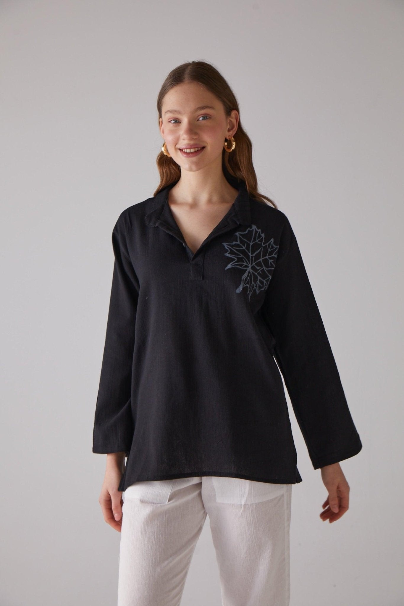 Long - Sleeve Black Shirt with Sycamore Leaf Pattern - 100% Organic Cotton - trendynow