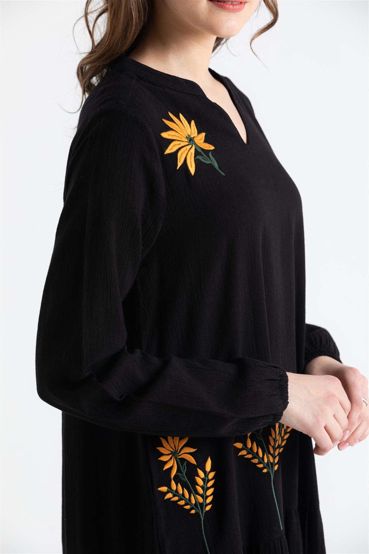 Long - sleeved Sile Cloth Dress With Floral Embroidery And Guipure Lace Detail At The Hem - trendynow