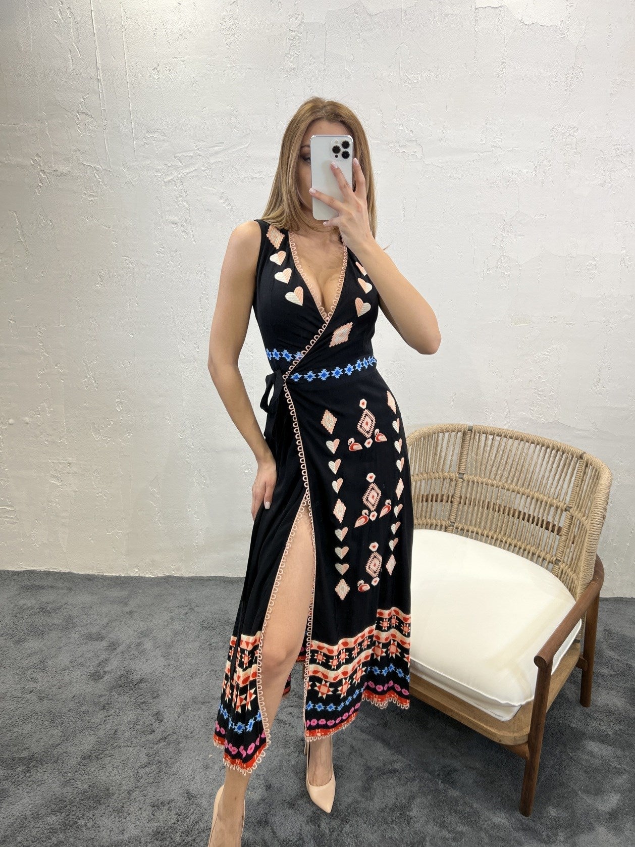 Pattern Embroidered Sleveless Wrap Midi dress With Tie - side In Black - trendynow