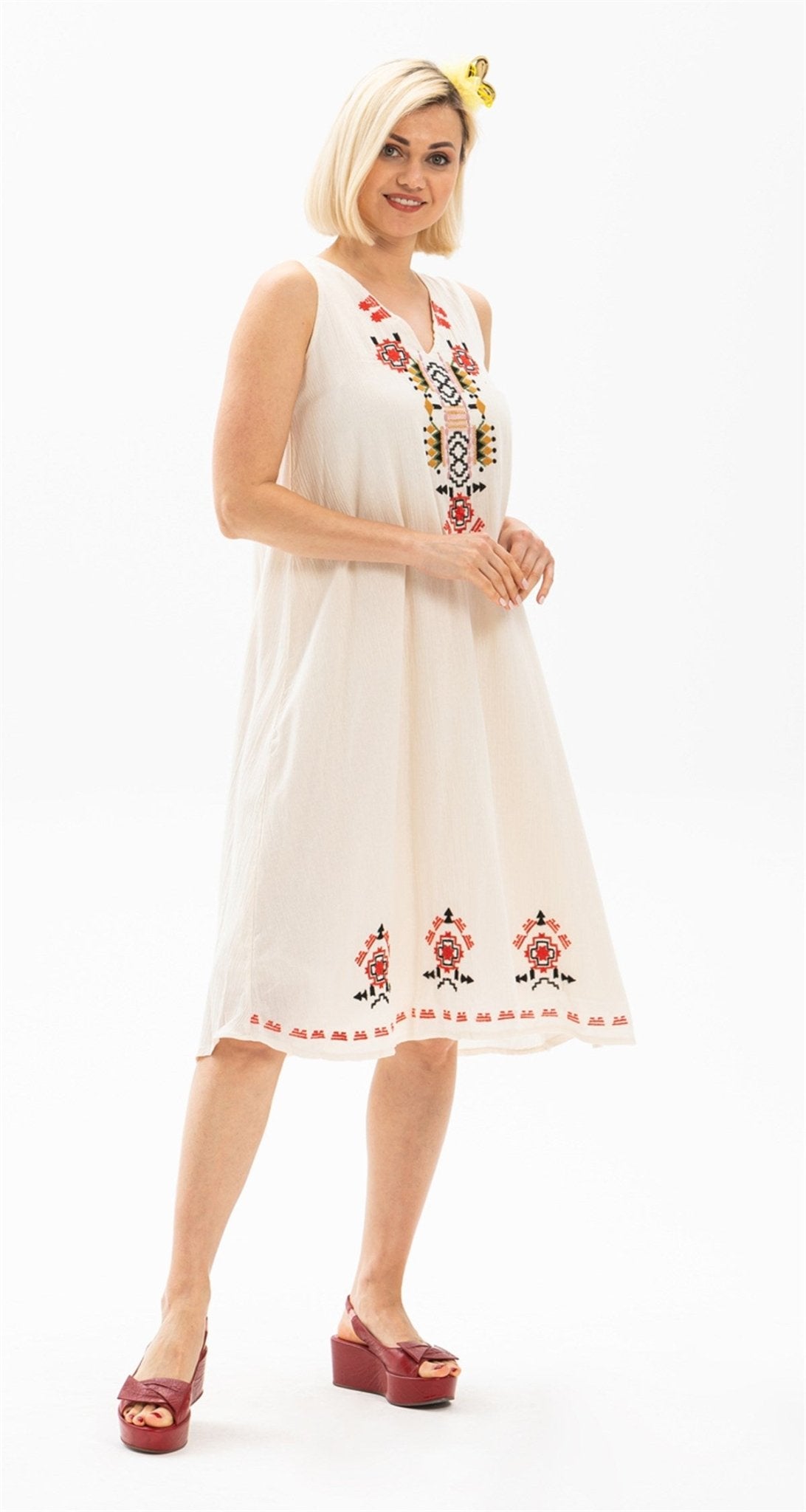 Sleeveless Ethnic Embroidery Midi Length Dress made of Sile Cloth - trendynow