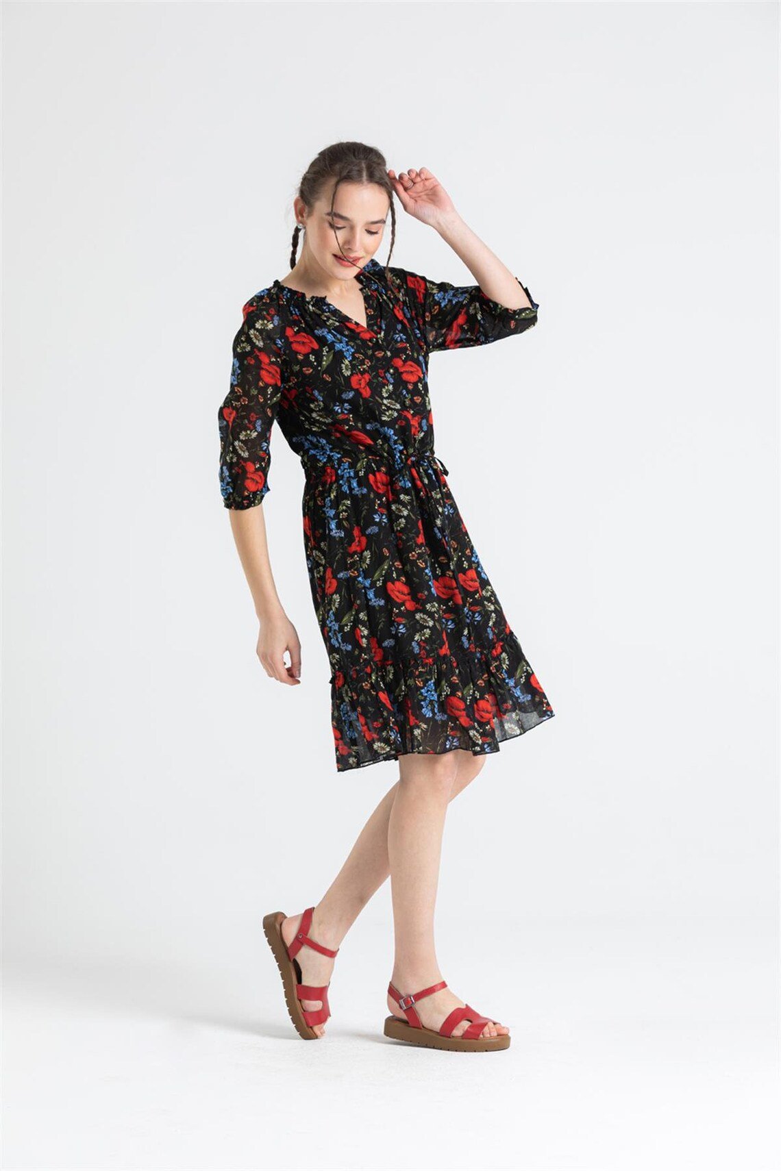 Three Quarter Sleeve Poppy Flower Pattern Button Down Short Black Dress - trendynow